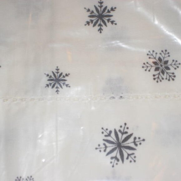 NWT Lands End 300 Thread Count Cotton Percale Full Sheet Set Snowflake NEW - Picture 6 of 8